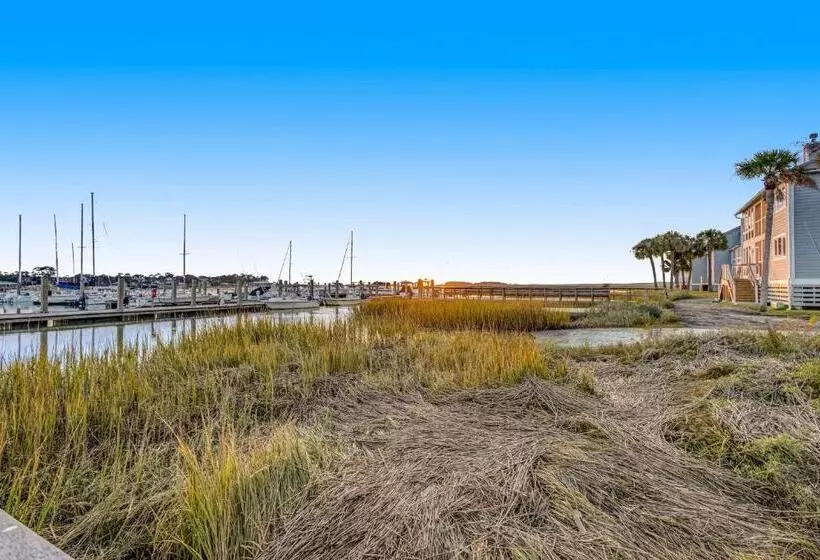 ホテル Mariners Cay 68