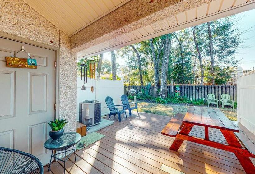 فندق Seas The Day