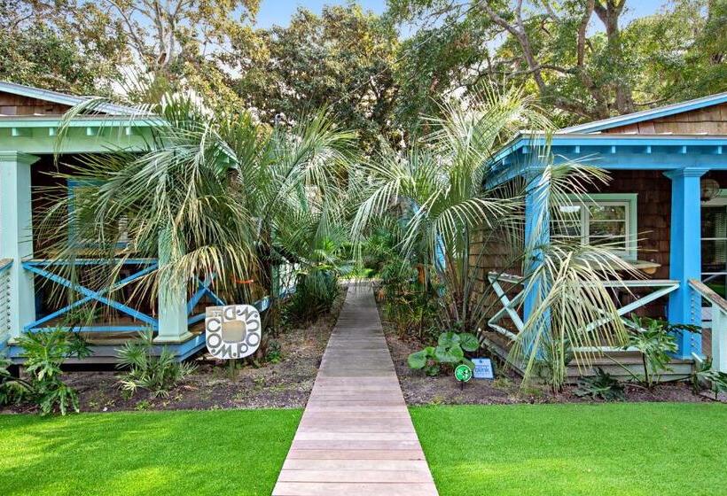 Hotelli The Other Place Cottage C