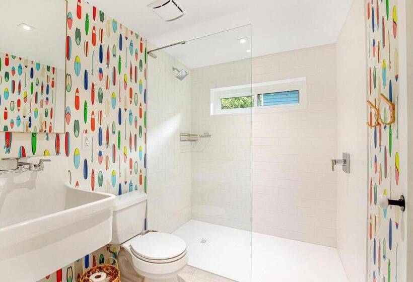 Hotelli The Other Place Cottage C