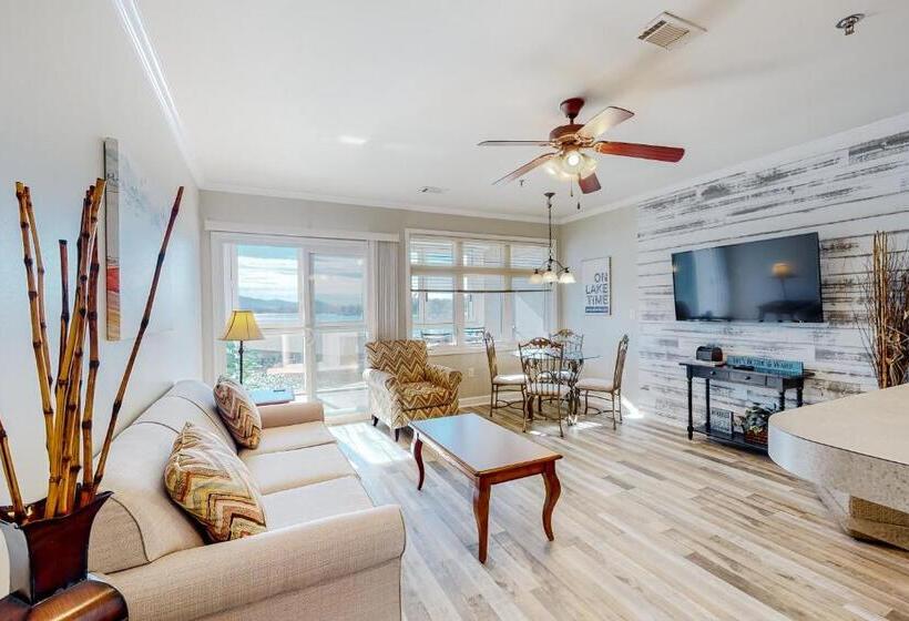 ホテル The View  Unit 317