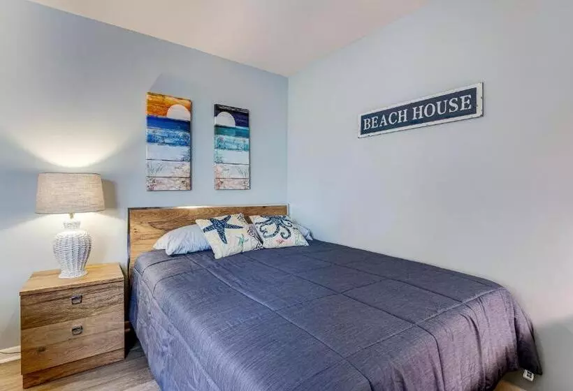 ホテル Villas Of Bethany West     796 Salt Pond Circle Unit B