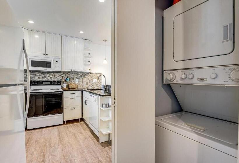 هتل Villas Of Bethany West     796 Salt Pond Circle Unit B