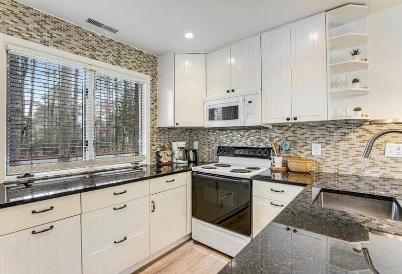 هتل Villas Of Bethany West     796 Salt Pond Circle Unit B