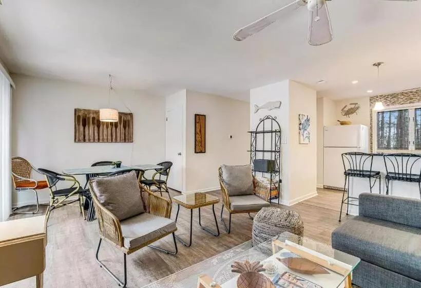 ホテル Villas Of Bethany West     796 Salt Pond Circle Unit B