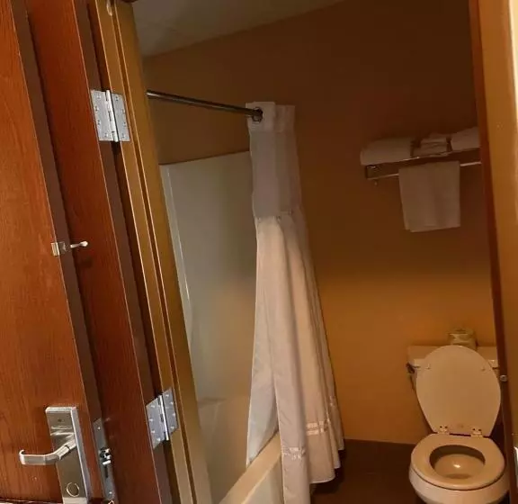 Hotelli Ambridge Inn