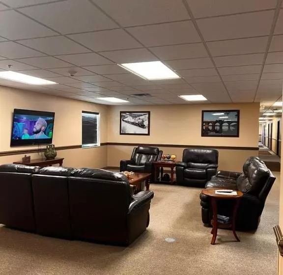 Hotelli Ambridge Inn