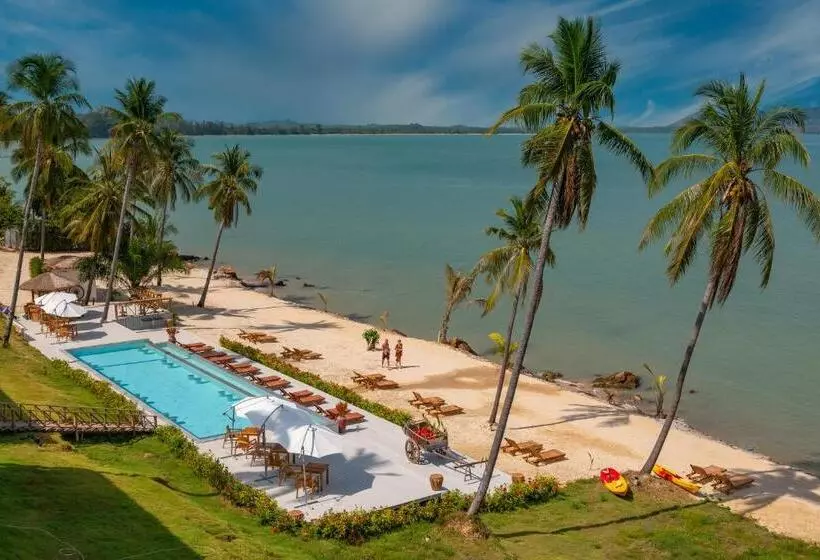 ホテル Coconut Grove Resort