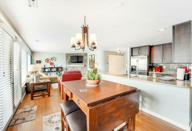 בית מלון כפרי Park Pointe Markias Hideaway D102