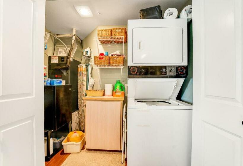 בית מלון כפרי Park Pointe Markias Hideaway D102