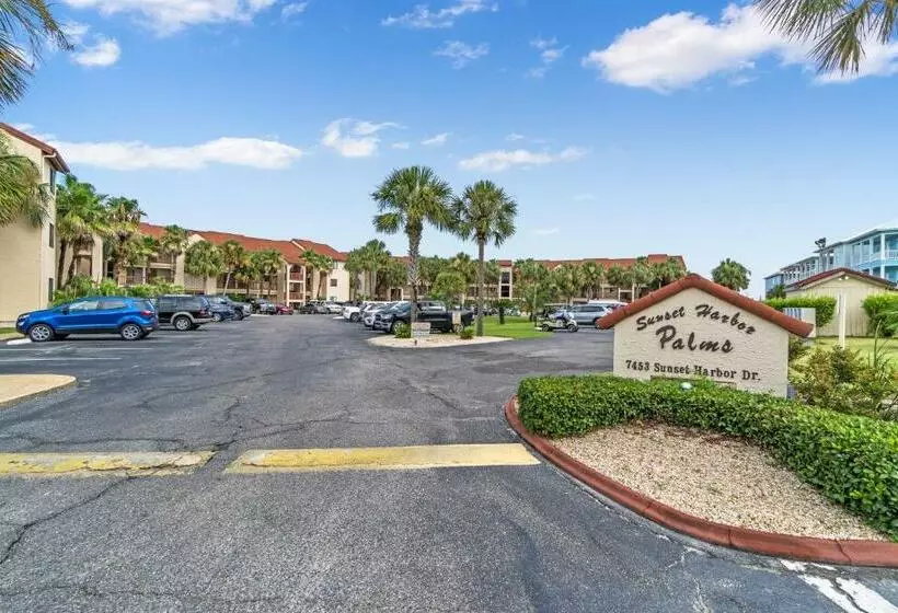 Hotelli Sunset Harbor Palms 1 311