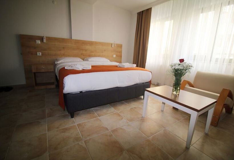 Huriye Ana Butik Otel