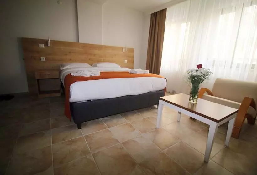 Huriye Ana Butik Otel