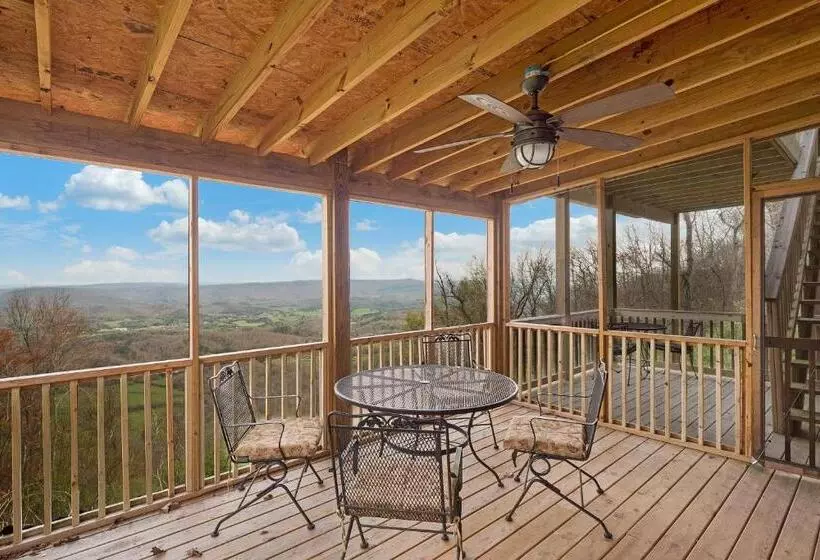 Peach Bluff House