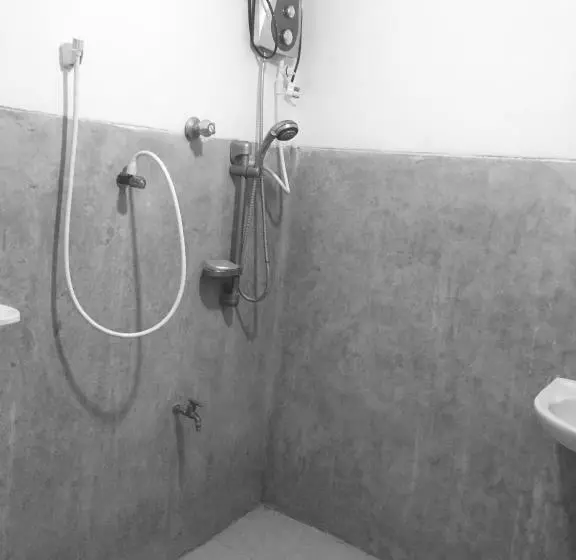 پانسیون Arachchi Guest House