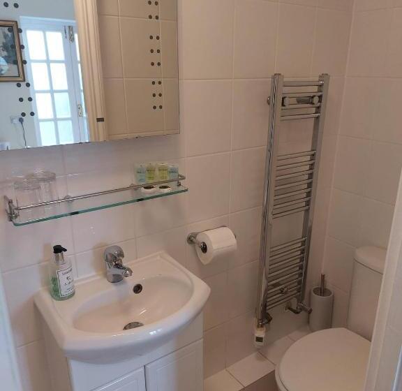 ベッドアンドブレックファースト The Black Horse Inn