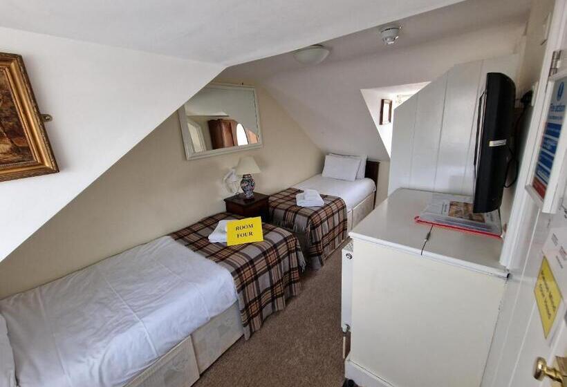 ベッドアンドブレックファースト The Black Horse Inn