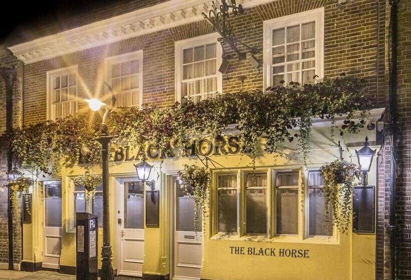 ベッドアンドブレックファースト The Black Horse Inn