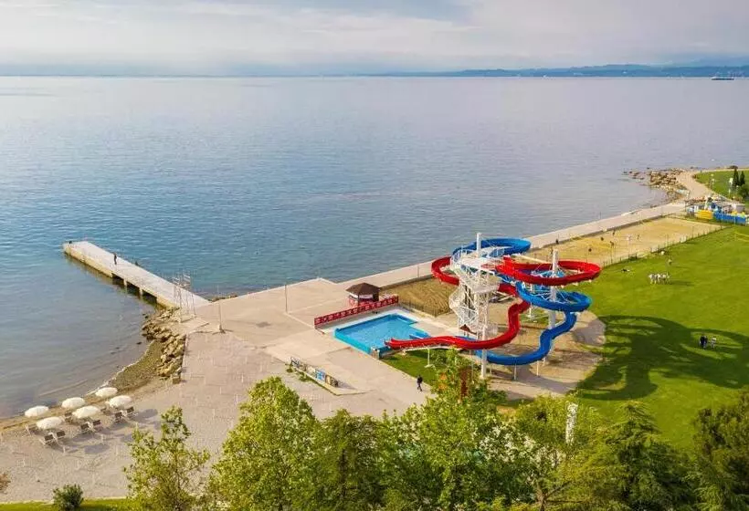 هتل Dependences  San Simon Resort