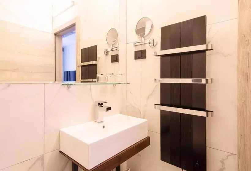 هتل Dependences  San Simon Resort