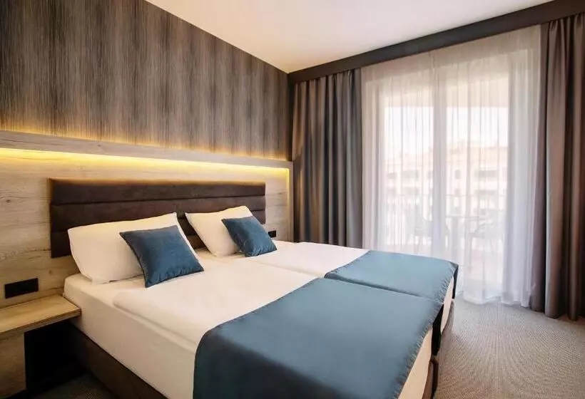 هتل Dependences  San Simon Resort