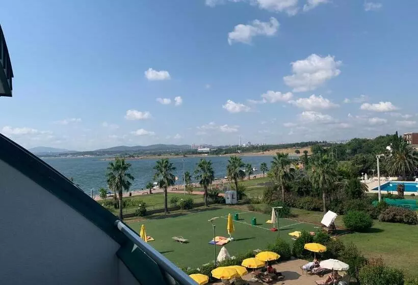 Hotel Hegsagone Marine Asia