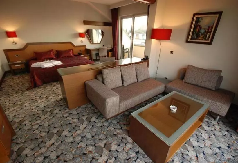 Hotel Hegsagone Marine Asia