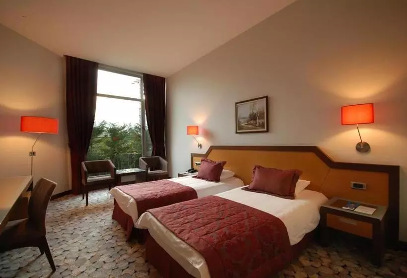 Hotel Hegsagone Marine Asia