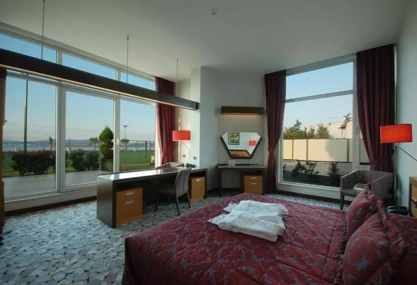 Hotel Hegsagone Marine Asia