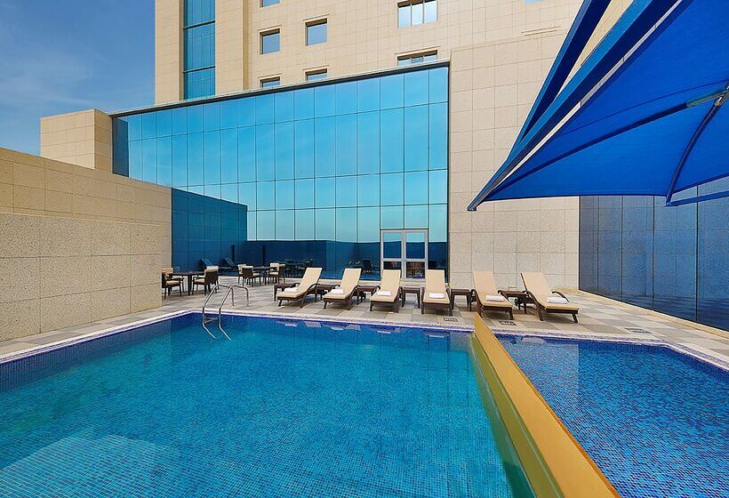 هتل Hilton Garden Inn Tabuk