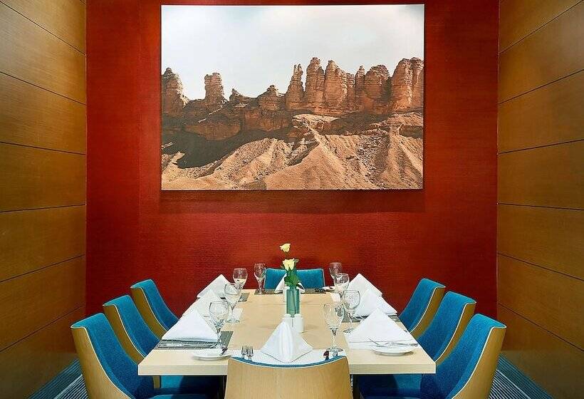 هتل Hilton Garden Inn Tabuk