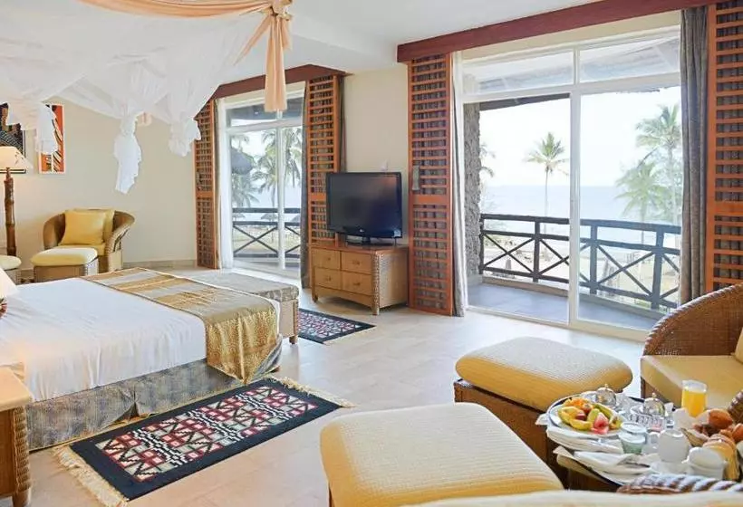 هتل Ledger Plaza Bahari Beach