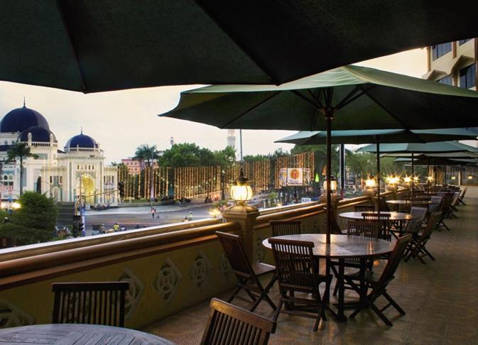 Отель Madani Medan  Syariah