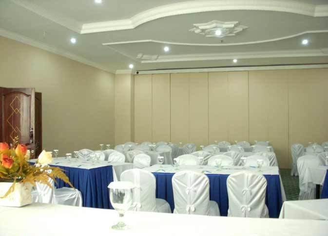 호텔 Madani Medan  Syariah