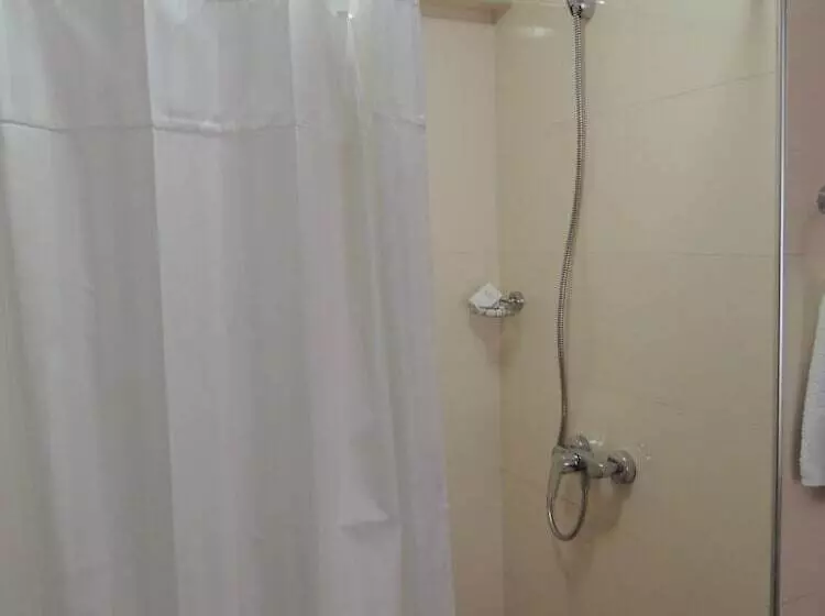 هتل Nairobi Upperhill