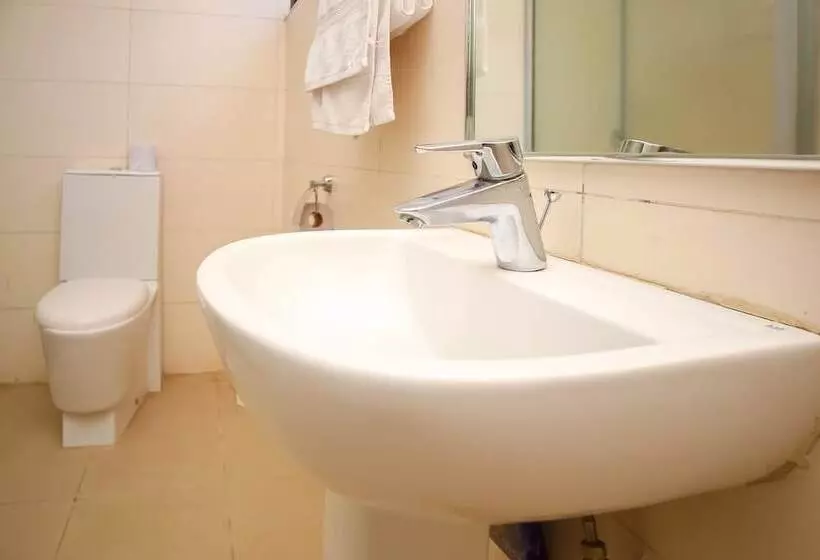 هتل Nairobi Upperhill