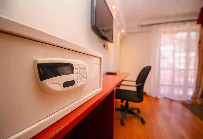 هتل Nairobi Upperhill