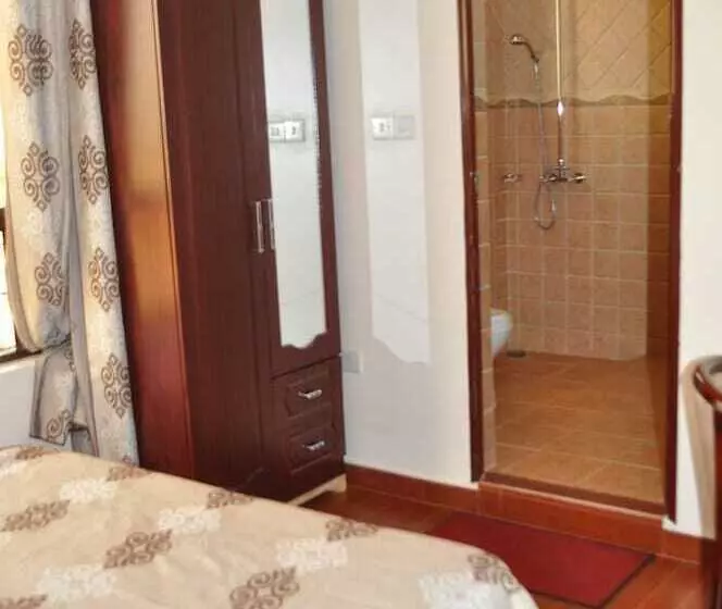 هتل Premier Palace