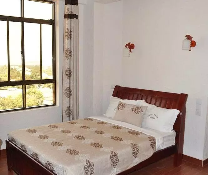 هتل Premier Palace