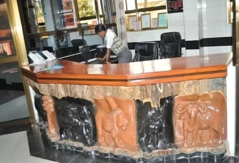 هتل Premier Palace