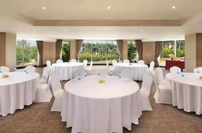 هتل Ramada Resort By Wyndham Dar Es Salaam