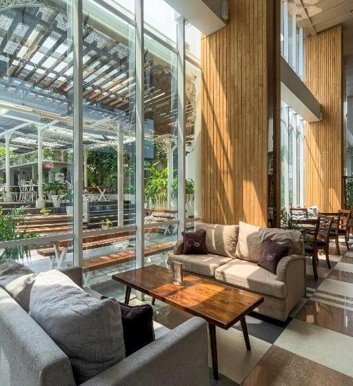 فندق The 1o1 Yogyakarta Tugu