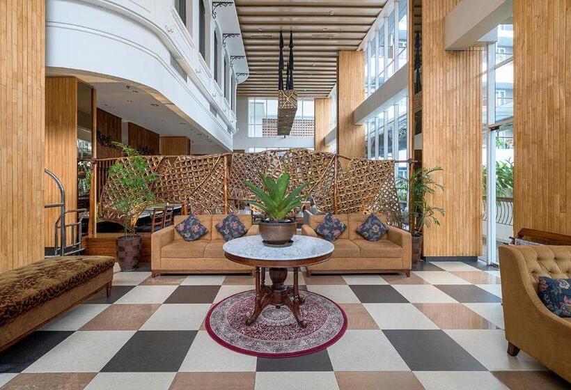 فندق The 1o1 Yogyakarta Tugu