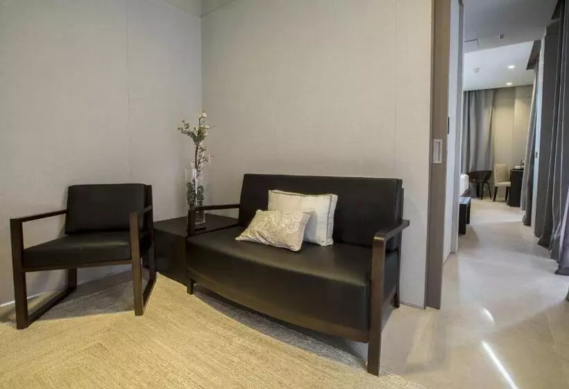 فندق Vincci Mercat