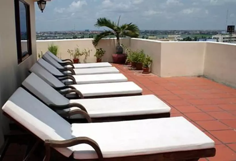 Nokor Lucky Serviced Apartments