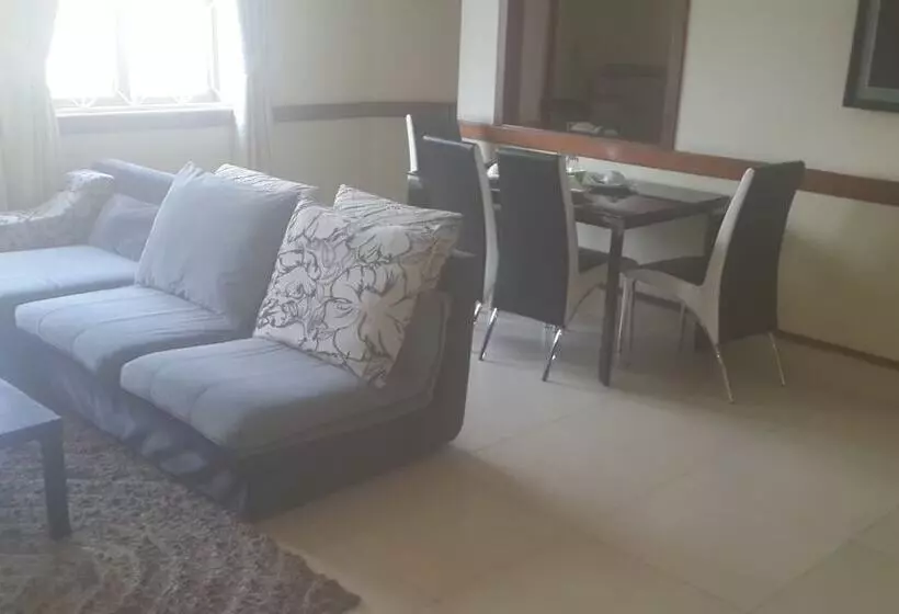 Nokor Lucky Serviced Apartments