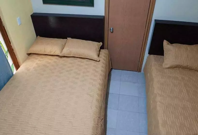 هتل San Fernando Inn