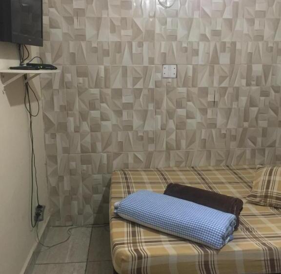 ペンション Pousada Familia Aparecida