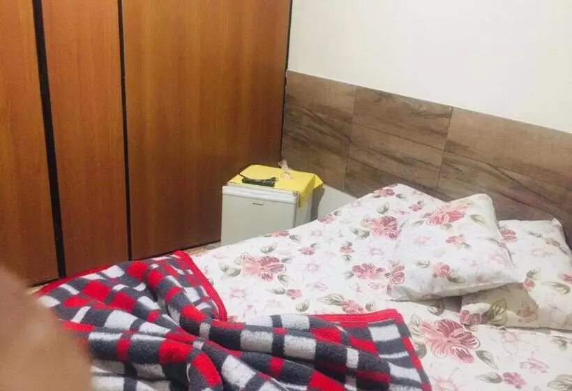 پانسیون Pousada Familia Aparecida