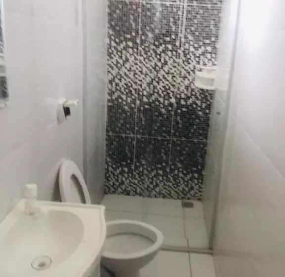 پانسیون Pousada Familia Aparecida